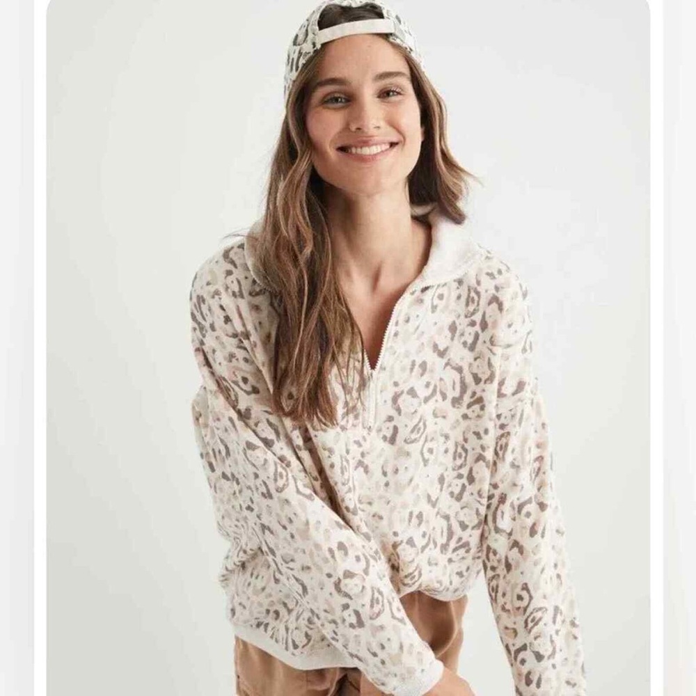 AERIE 'Good Times' Oversized Quarter-Zip Leopard Print Sweatshirt size Large